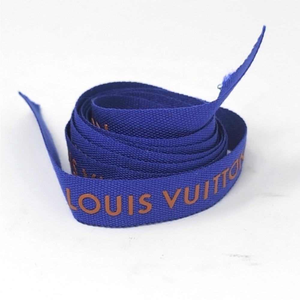 Louis Vuitton Blue Ribbon Authentic - Picture 1 of 3